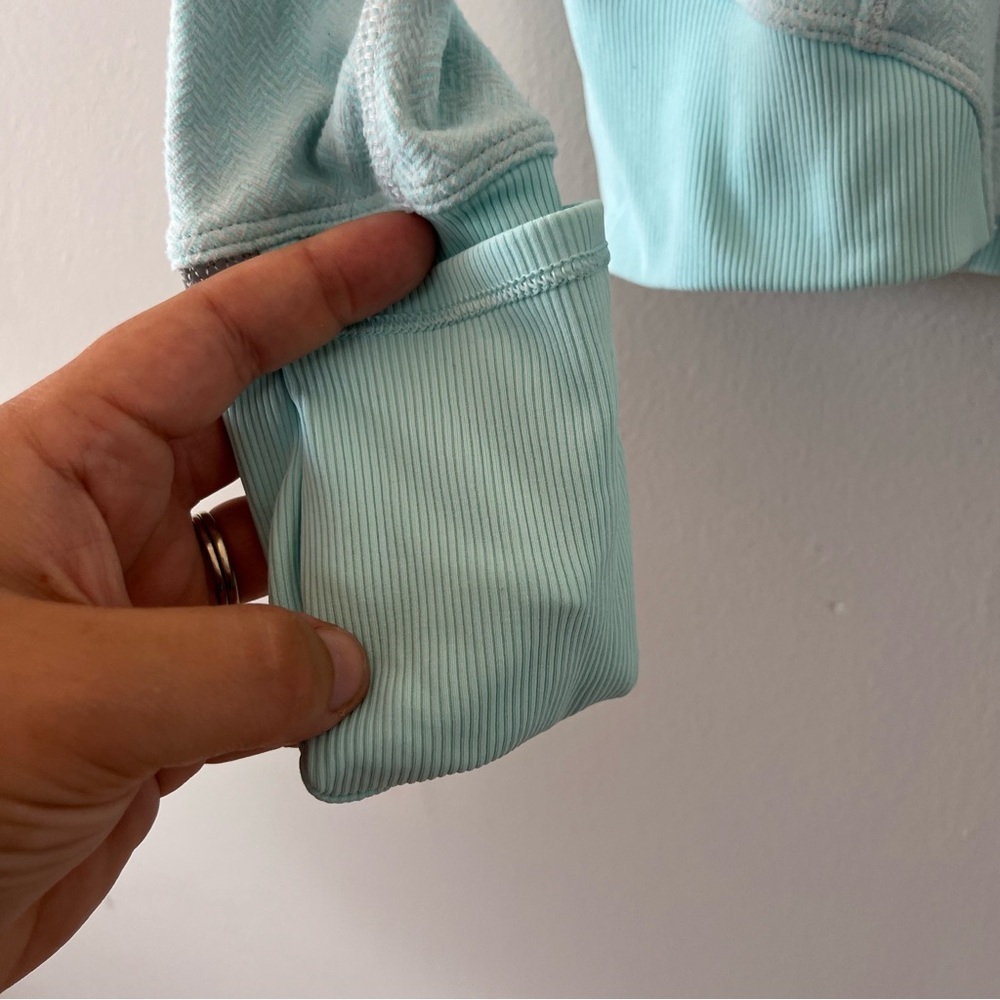 lululemon athletica Light Aqua Half-Zip Pullover Jacket - Picture 5 of 10
